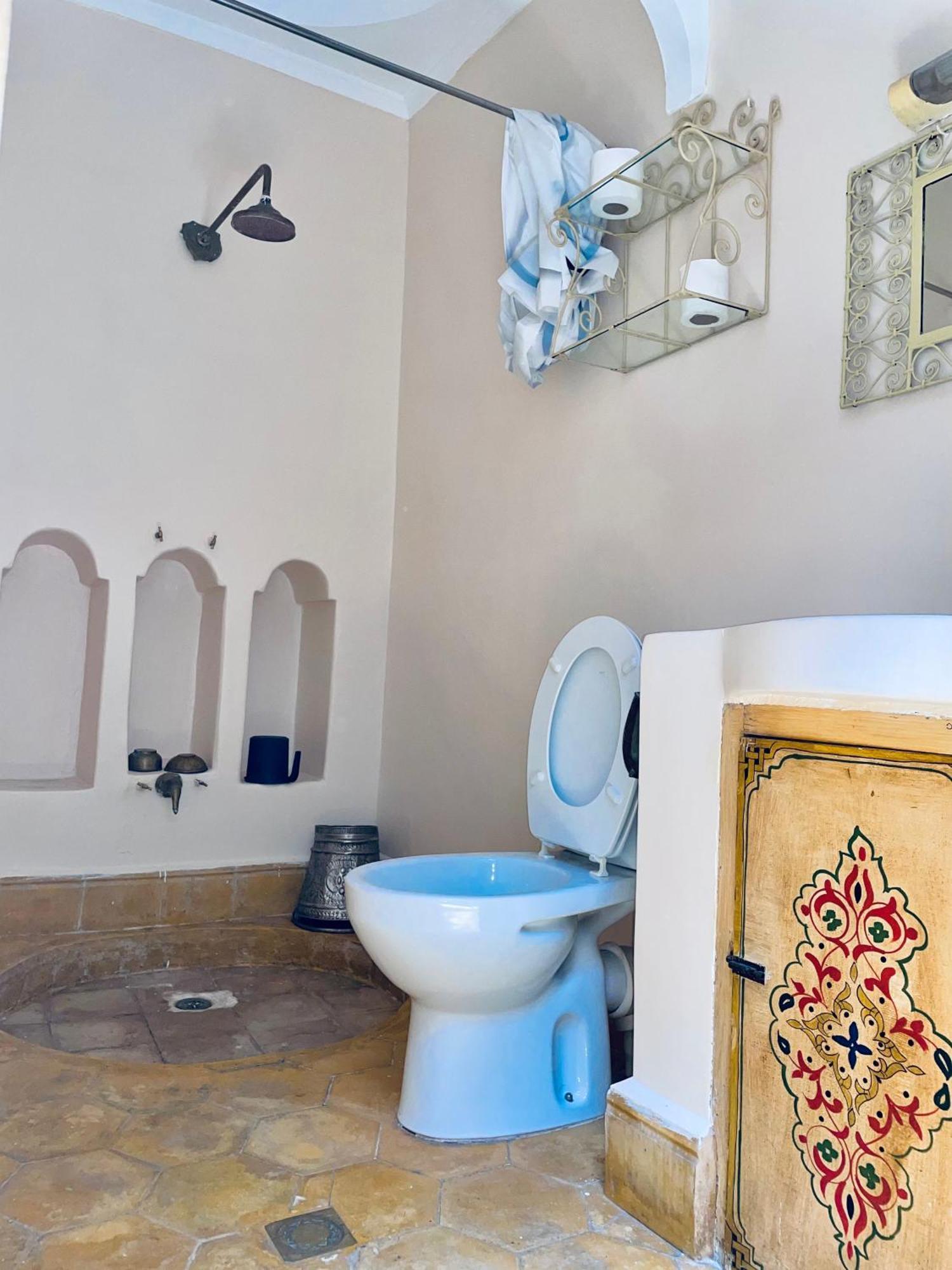 Riad Lwalidin Marrakesh Bagian luar foto